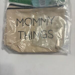 Pearhead Cream Mommy Things and Baby Things Bag. Unopened